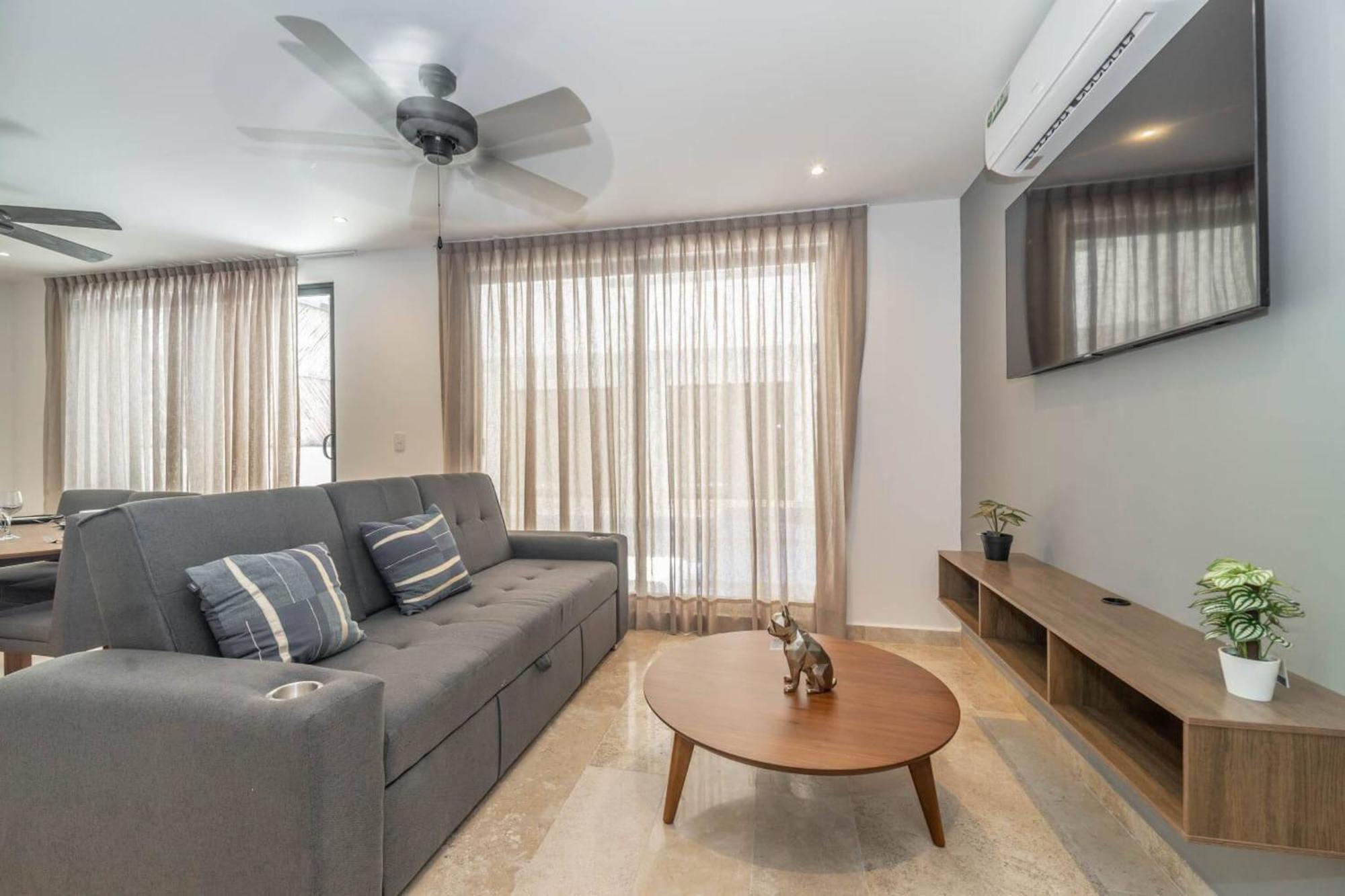 2-bedroom With Pool Parques Zama *